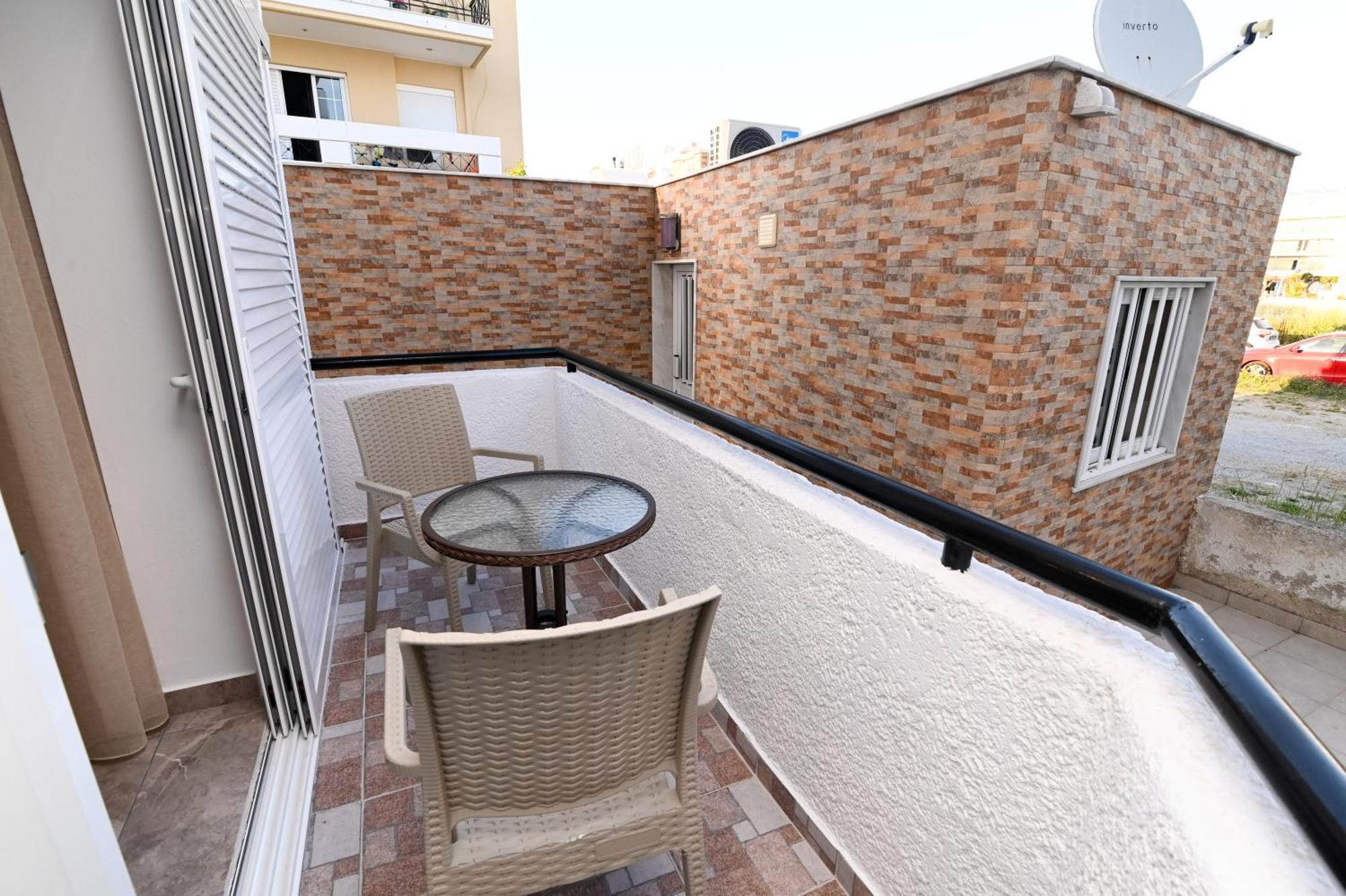 Sindy'S House Apartamento Ampavris Exterior foto